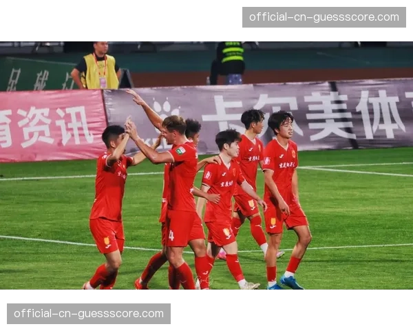 升班马冲击传统格局:辽宁铁人重庆铜梁龙展现中超竞争多元化趋势 升班马冲击传统格局:辽宁铁人重庆铜梁龙展现中超竞争多元化趋势